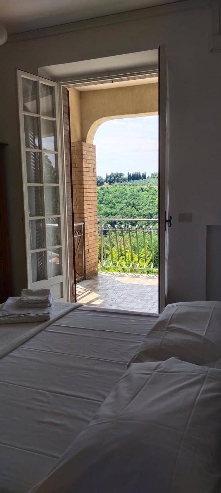 Villa Santa Margherita - La Suvera Ponte A Bozzone Exterior photo